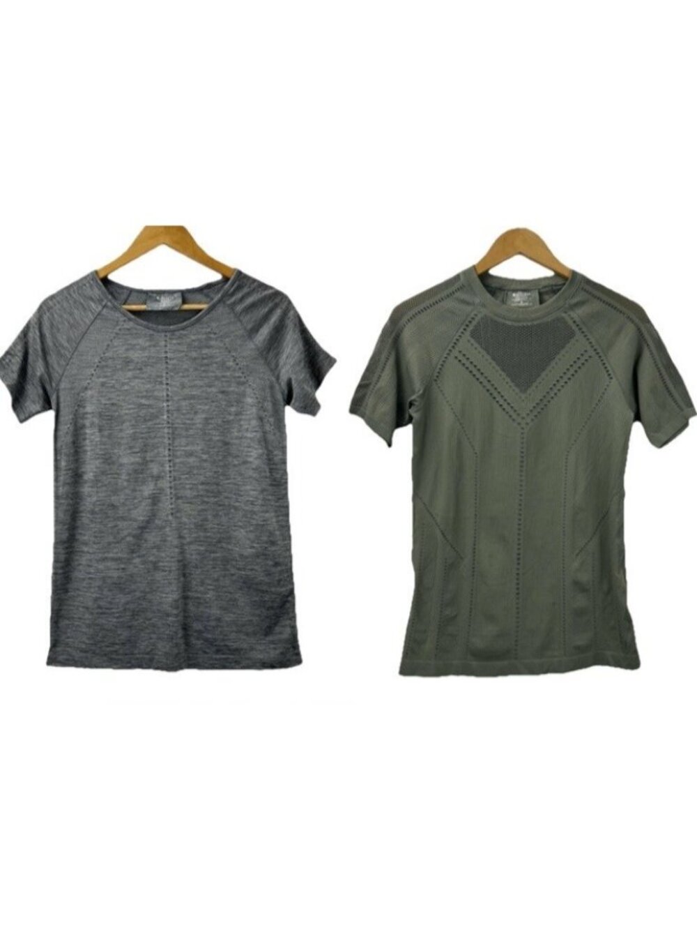 Athleta Set 2 T-shirt Sz M Green/Gray Lightweight Short Sleeve CrewNeck Athletic